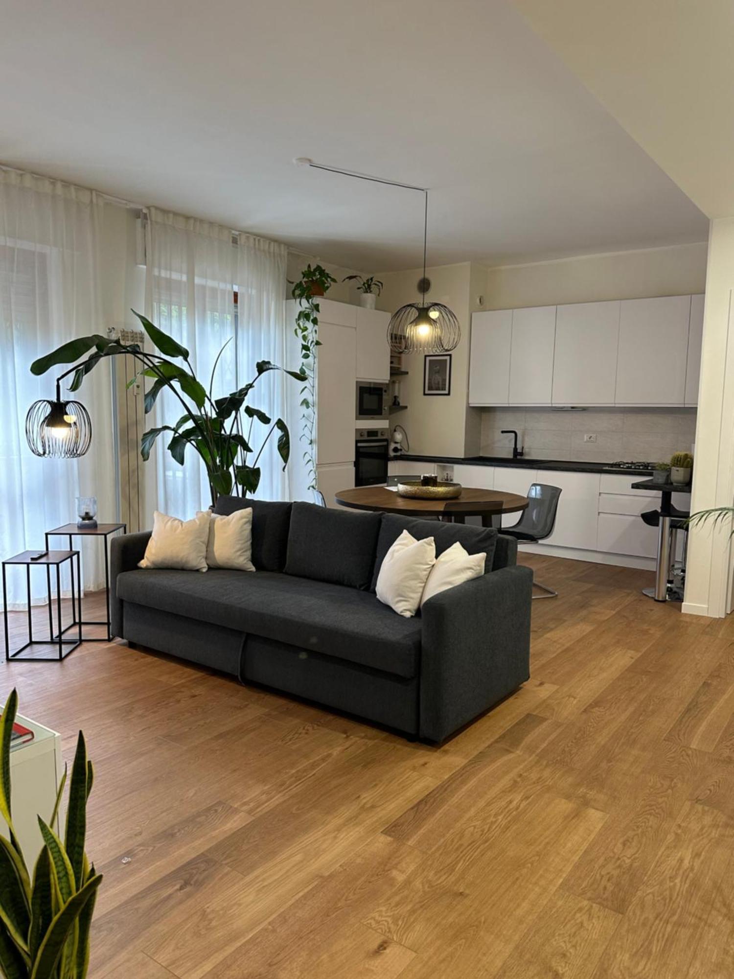 Appartamento Bisceglie Milano Exteriör bild